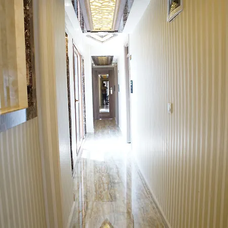 Business Hotel 3*