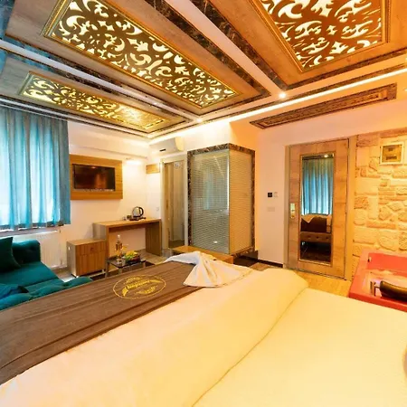 Business Hotel
